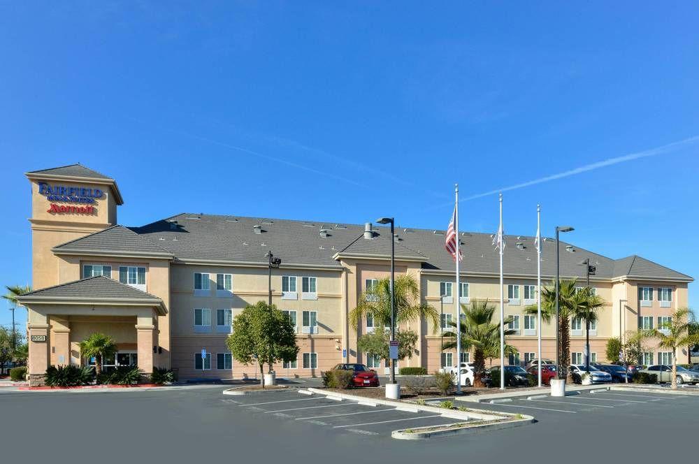 Fairfield Inn And Suites By Marriott Elk Grove Dış mekan fotoğraf
