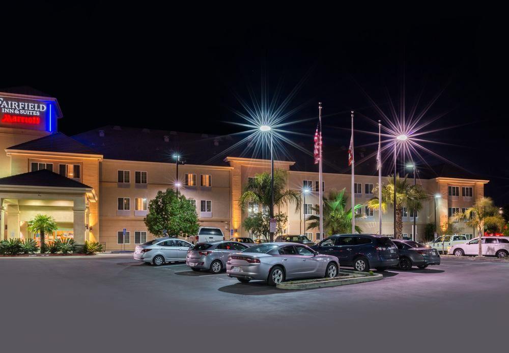 Fairfield Inn And Suites By Marriott Elk Grove Dış mekan fotoğraf