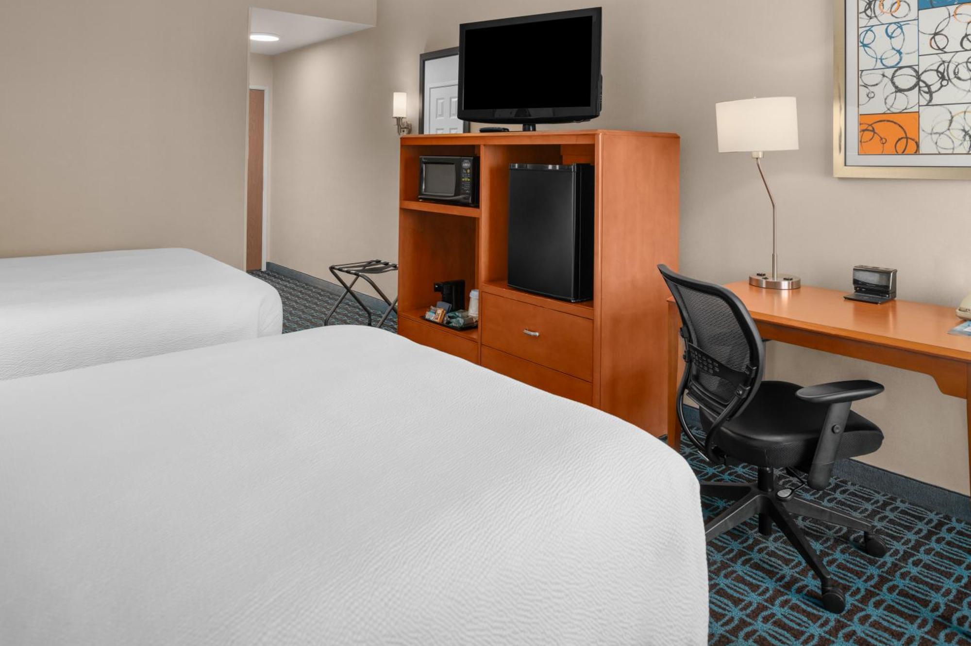 Fairfield Inn And Suites By Marriott Elk Grove Dış mekan fotoğraf