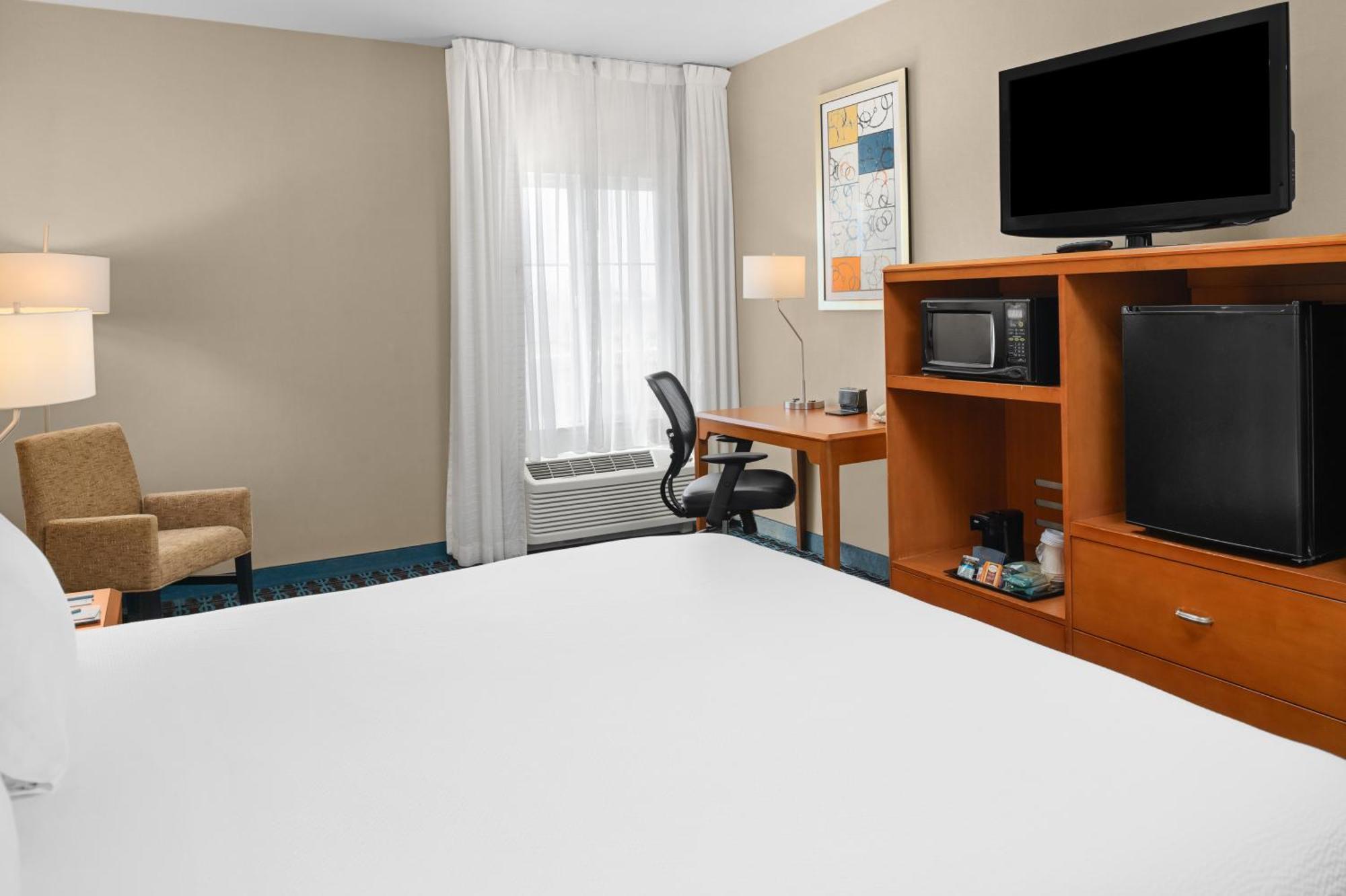 Fairfield Inn And Suites By Marriott Elk Grove Dış mekan fotoğraf