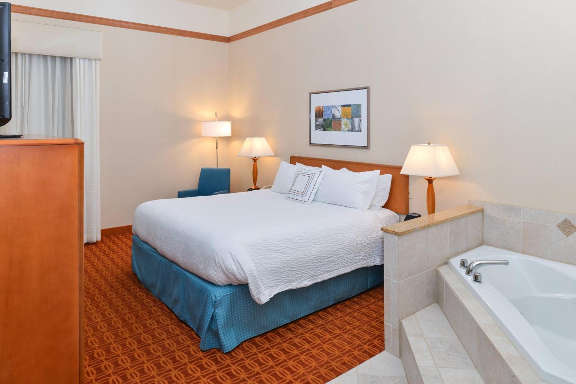 Fairfield Inn And Suites By Marriott Elk Grove Dış mekan fotoğraf
